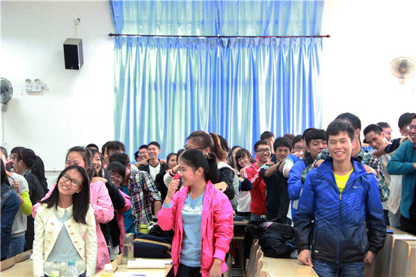 压力伴成长，乐启新生活——记化工学院新生转型教育之心理篇第一讲