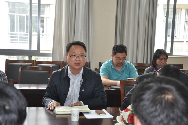党委书记潘庆伟讲话