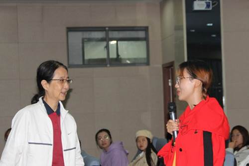 http://chem.jiangnan.edu.cn/__local/9/B3/E7/77C46B1B7A9F6E075F3EEB65B29_418AE104_E853.jpg