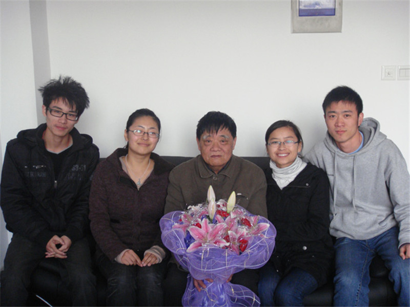 立德树人初心不改　情系学子廿年圆梦——记李宗元老师与化工学子20年情缘